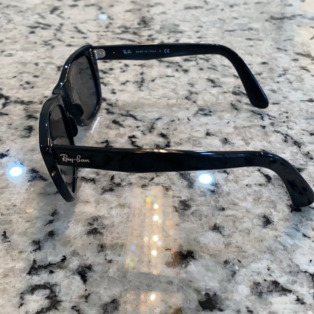 Ray Ban Caribbean Sunglasses New Condition